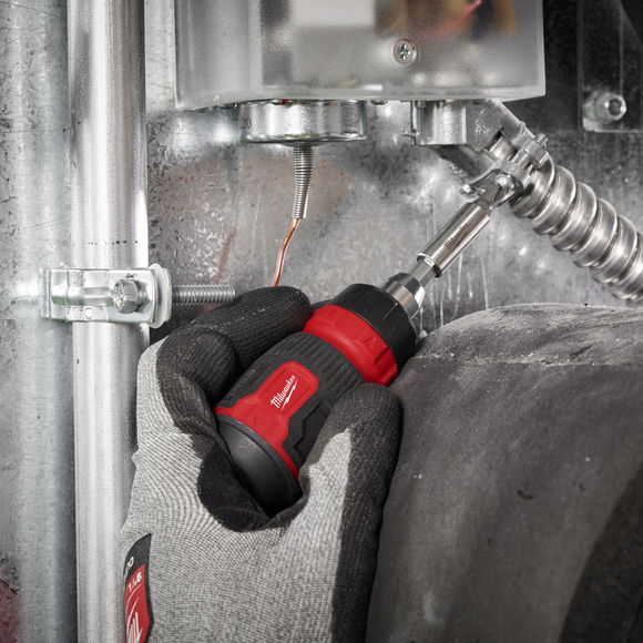 Milwaukee Power Tools, , Milwaukee 8 in 1 Compact Ratcheting Multibit Screwdriver