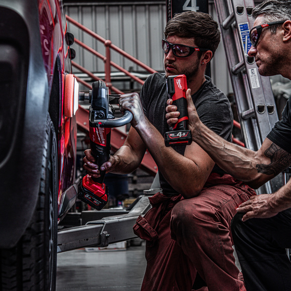 Milwaukee Power Tools, , Milwaukee M12CML-401 Colour Matching Light       