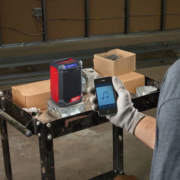 Milwaukee Power Tools, , Milwaukee M12RCDAB+-0 Radio/Charger