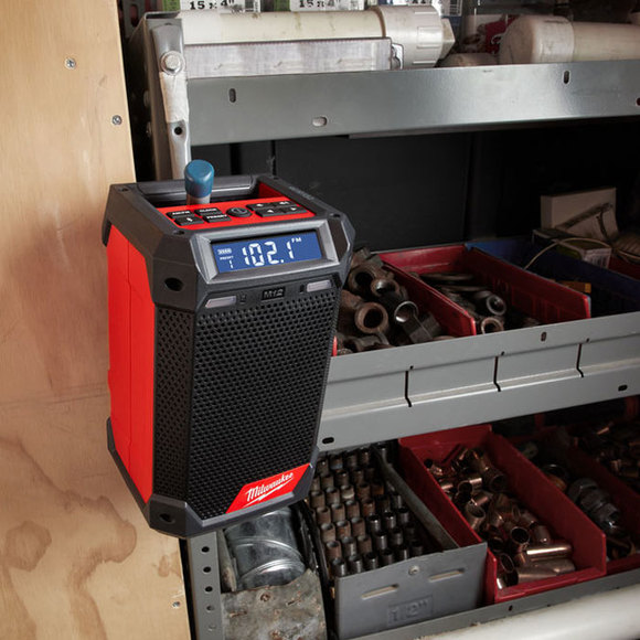 Milwaukee m12 dab radio cheap