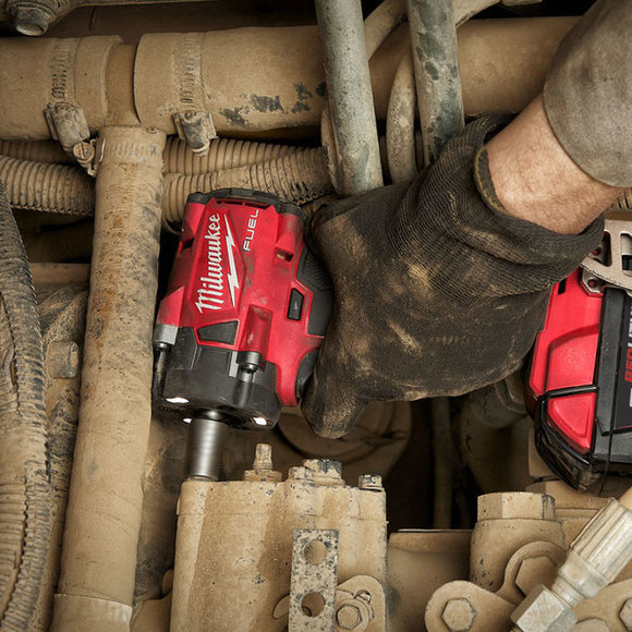 Milwaukee Power Tools, , Milwaukee M18FIW2F12-502X 'FUEL' 1/2" Compact Impact Wrench