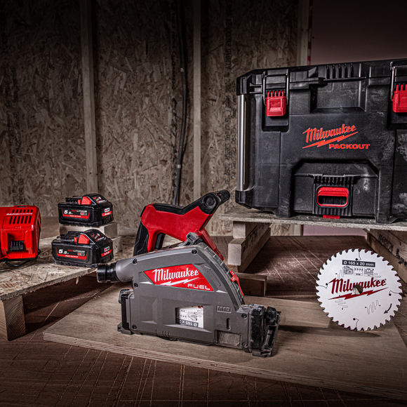 MILWAUKEE® M18 FUEL™ Plunge Saw 