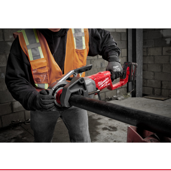 <BRAND>, Milwaukee M18FPT2 2” Pipe Threader Kit c/w ½-2 Dies