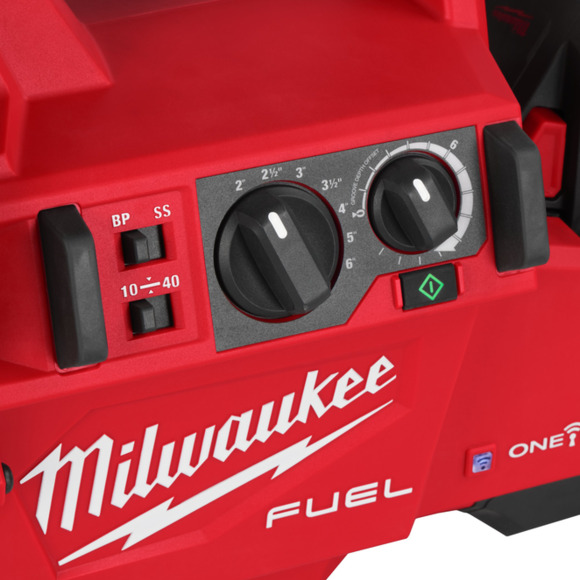 <BRAND>, Milwaukee M18FRGRO114-0C M18 Fuel Roll Groover 1 ¼”-4” Naked Tool