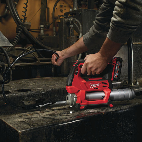 Milwaukee M18GG501 Grease Gun Kit