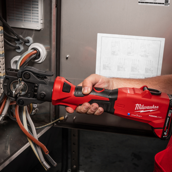 Milwaukee M18ONECCT60202C Force Logic OneKey Hydraulic 60kN Crimper Kit