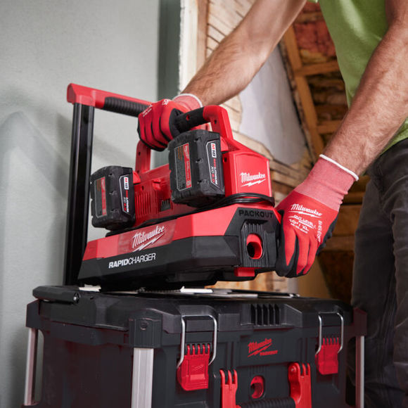 Milwaukee M18PC6 Packout Six Bay Rapid Charger 240v