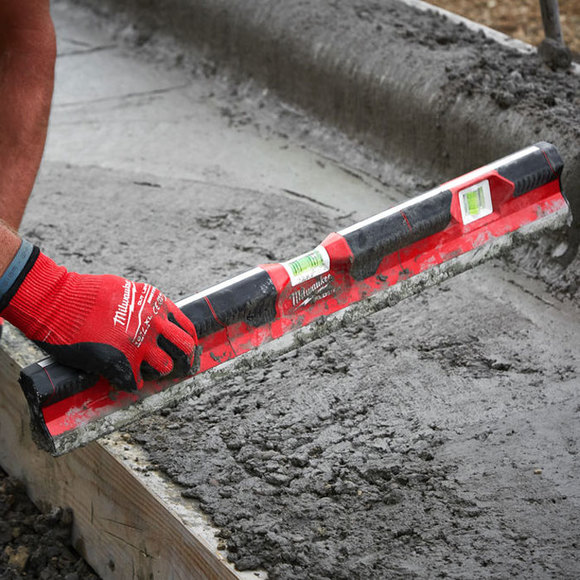 Milwaukee Power Tools, , Milwaukee REDSTICK 60cm Concrete Level